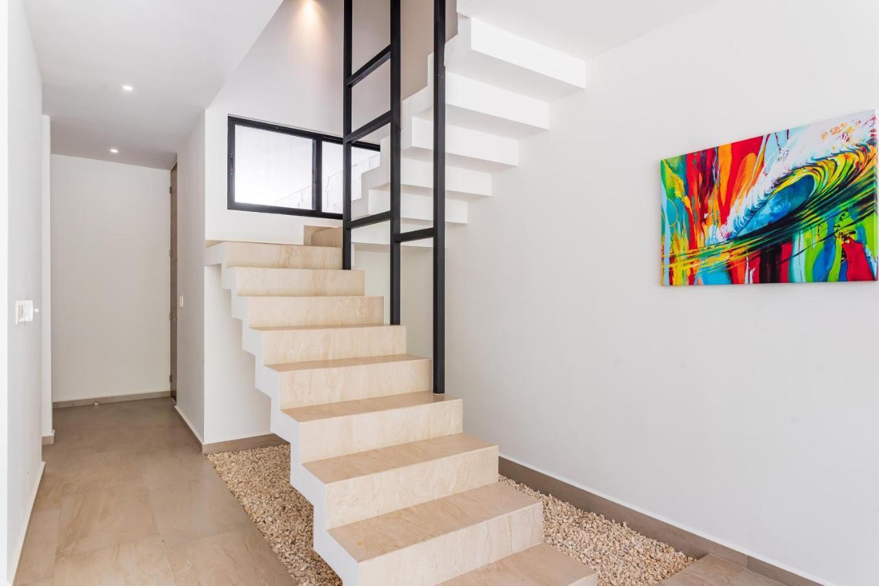 Entire House- 3Br With Private Roof Top Deck بلايا ديل كارمن المظهر الخارجي الصورة